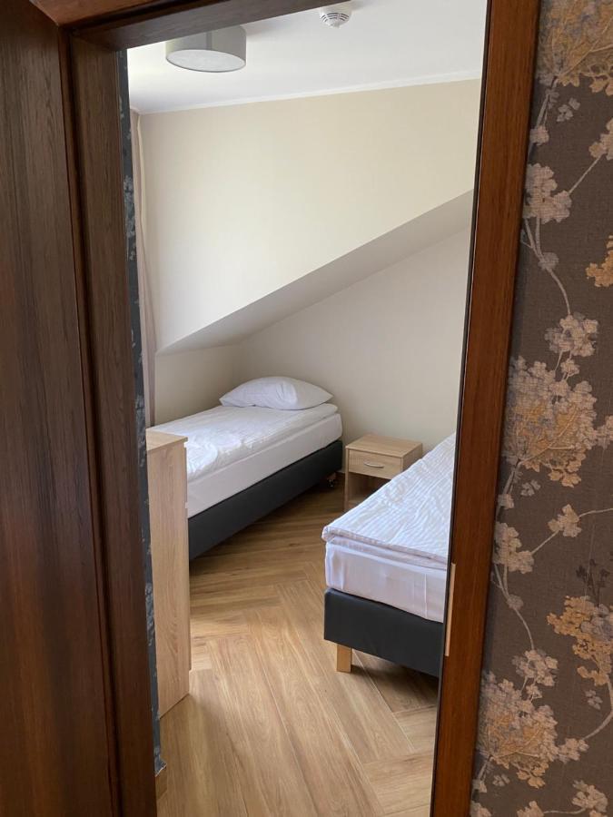 Gracja Bed and Breakfast Warszawa Exteriör bild