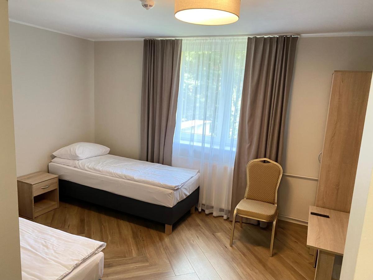 Gracja Bed and Breakfast Warszawa Exteriör bild